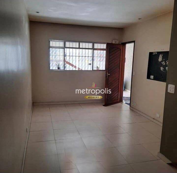 Sobrado à venda com 2 quartos, 240m² - Foto 2