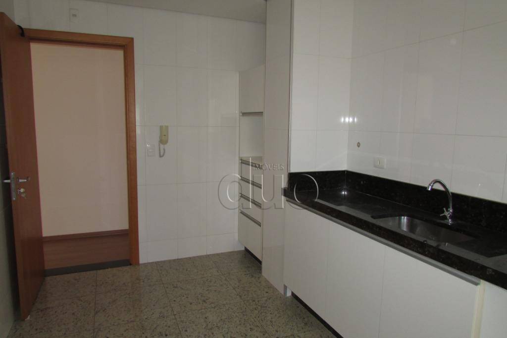 Apartamento à venda com 3 quartos, 113m² - Foto 8