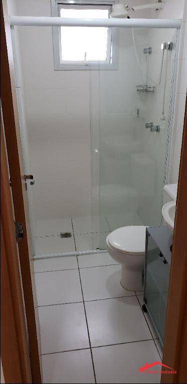 Apartamento para alugar com 2 quartos, 60m² - Foto 7