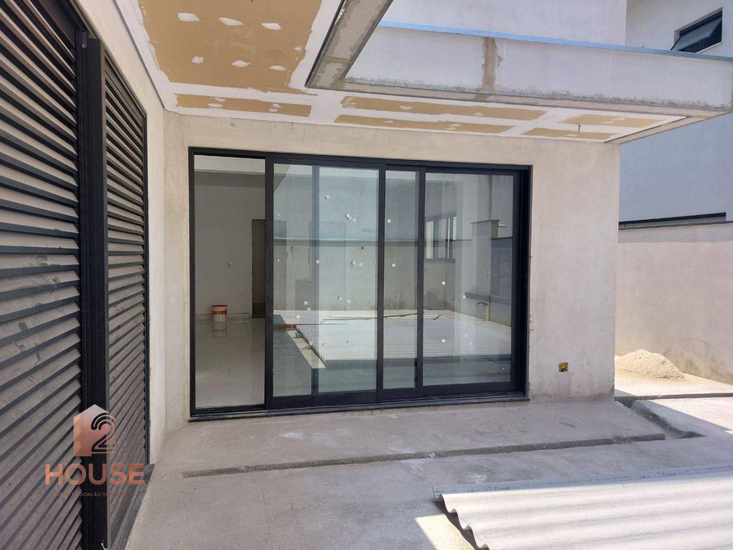 Casa de Condomínio à venda com 4 quartos, 283m² - Foto 14