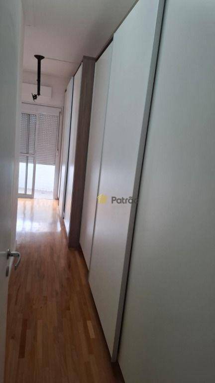 Apartamento à venda com 3 quartos, 133m² - Foto 6