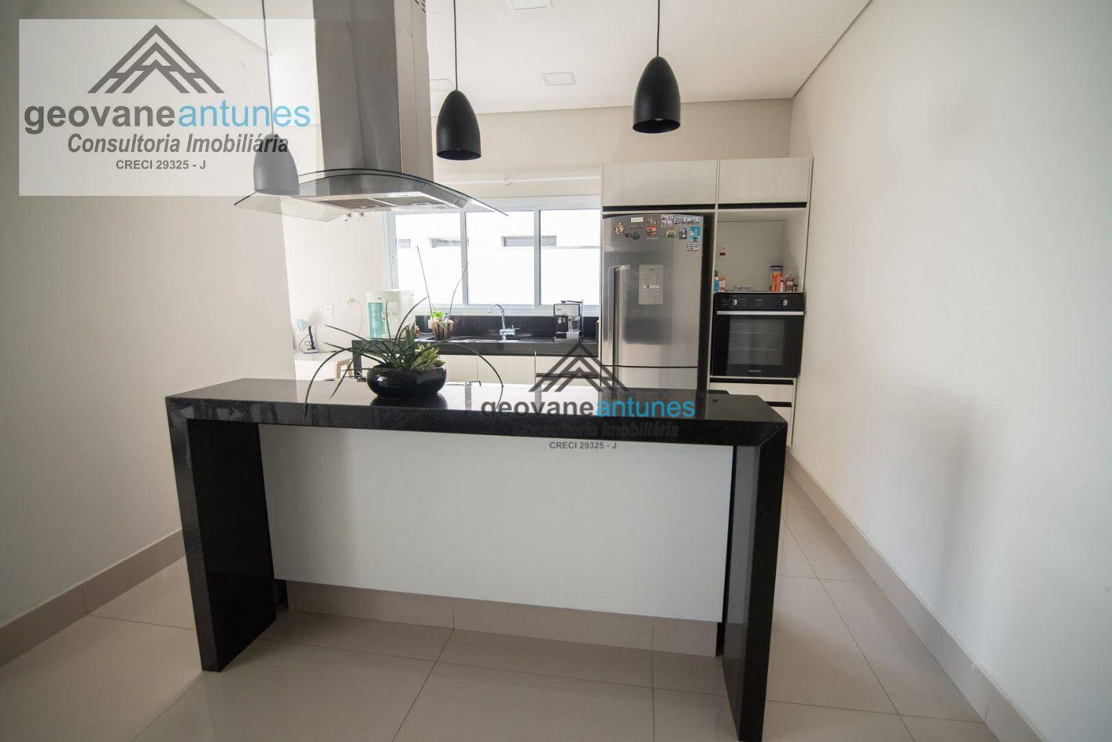 Sobrado à venda com 3 quartos, 323m² - Foto 36