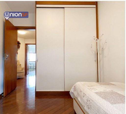 Apartamento à venda com 4 quartos, 177m² - Foto 8