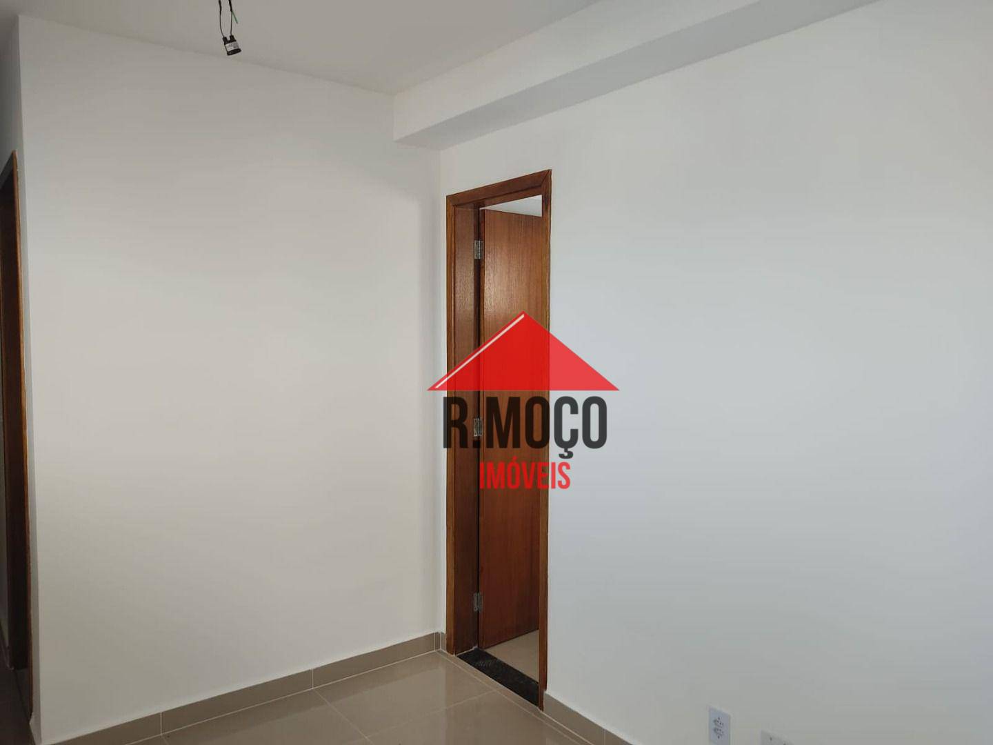 Apartamento à venda com 2 quartos, 39m² - Foto 8