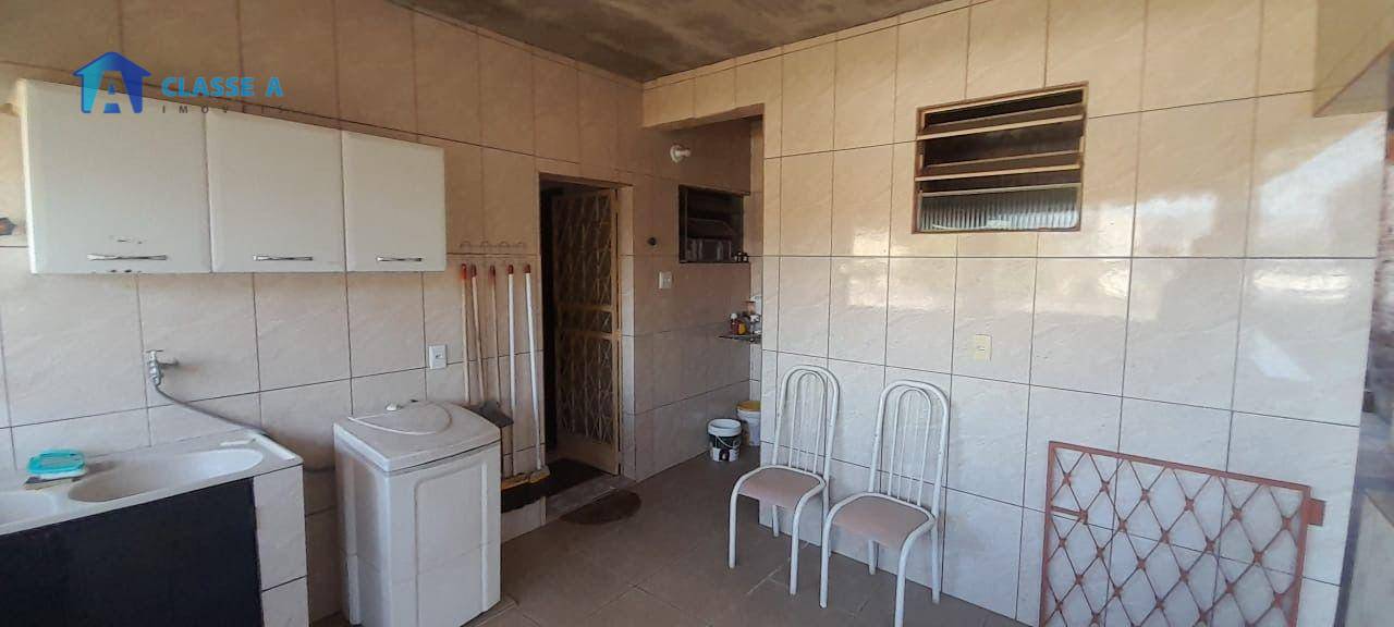 Casa à venda com 3 quartos, 99m² - Foto 20