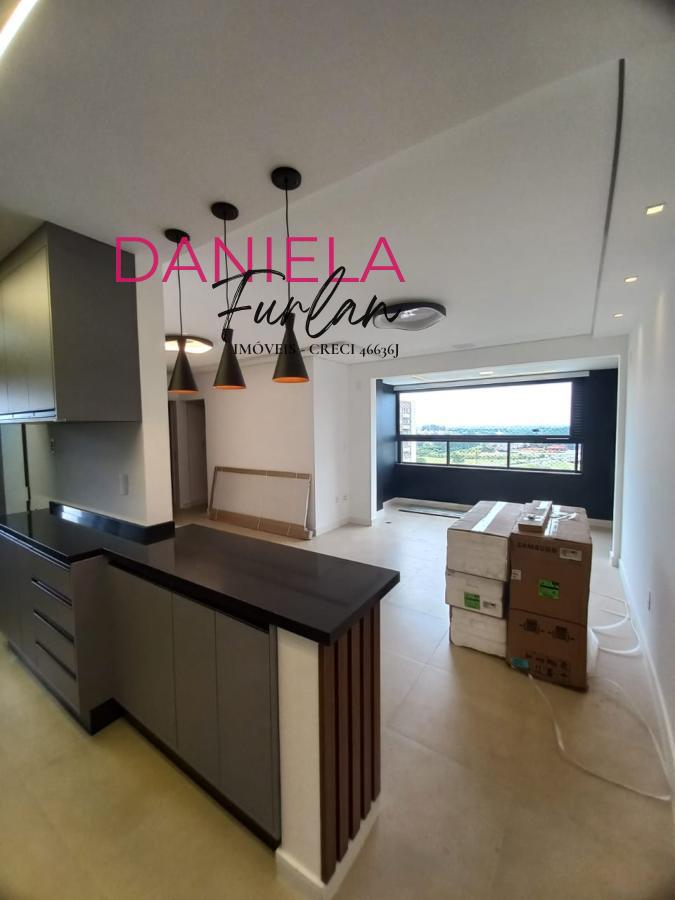 Apartamento à venda com 3 quartos, 82m² - Foto 1