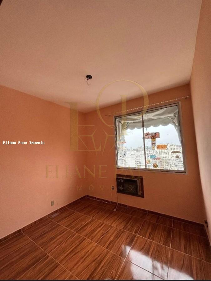 Apartamento à venda com 2 quartos, 80m² - Foto 12