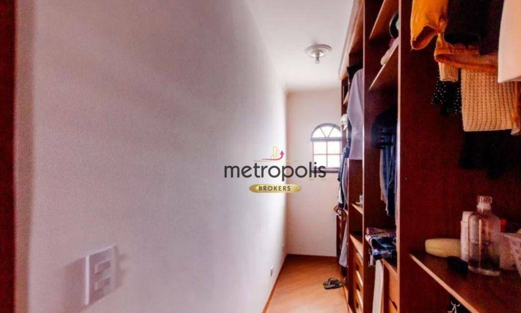 Casa à venda com 3 quartos, 241m² - Foto 21