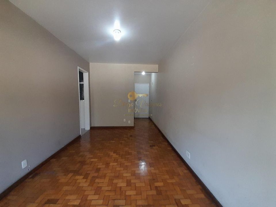 Apartamento à venda com 2 quartos, 50m² - Foto 2