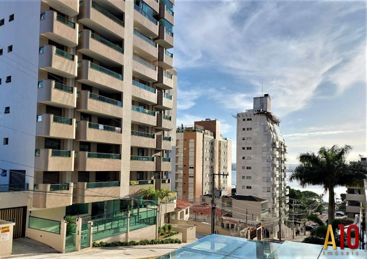 Apartamento à venda com 3 quartos, 209m² - Foto 16