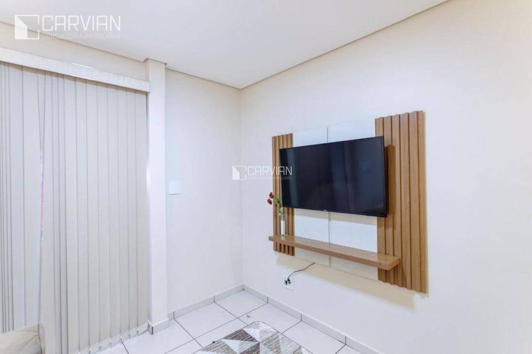 Casa à venda com 4 quartos, 155m² - Foto 4