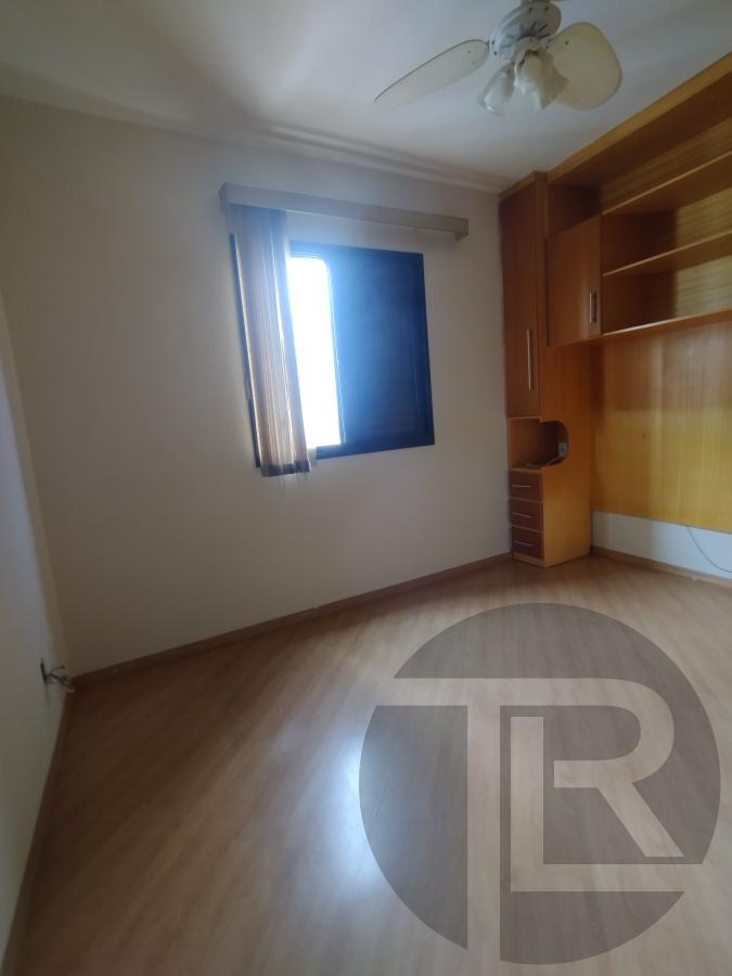 Apartamento à venda com 3 quartos, 66m² - Foto 10