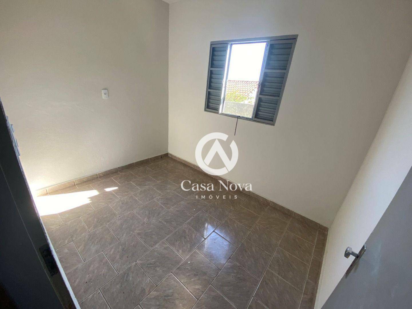 Casa à venda com 4 quartos, 115m² - Foto 8