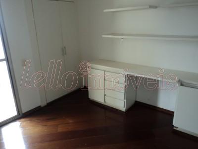 Apartamento para alugar com 4 quartos, 180m² - Foto 8