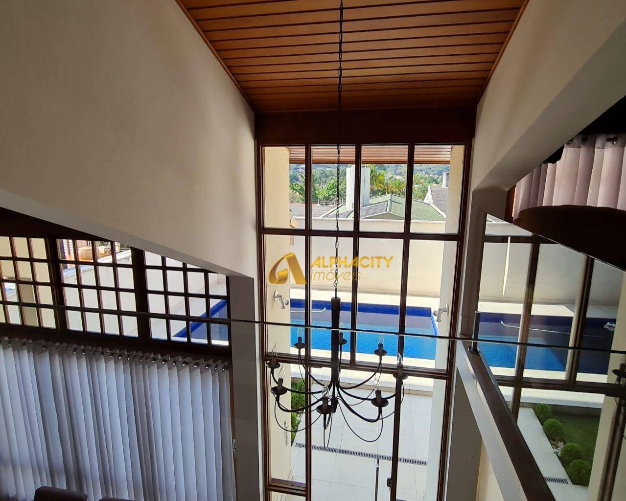 Casa de Condomínio à venda com 3 quartos, 300m² - Foto 19