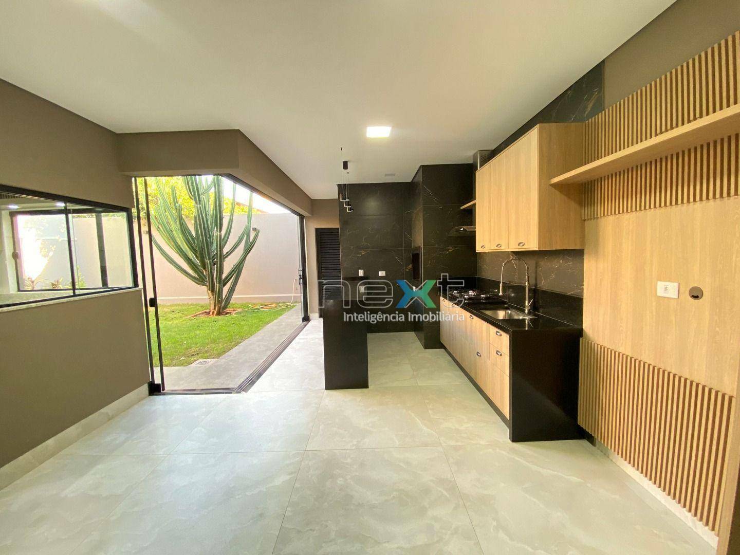 Casa à venda com 3 quartos, 200m² - Foto 6