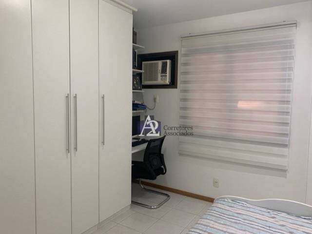 Apartamento à venda com 3 quartos, 91m² - Foto 7