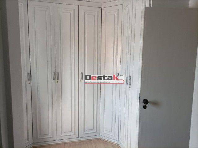 Apartamento à venda com 3 quartos, 150m² - Foto 9