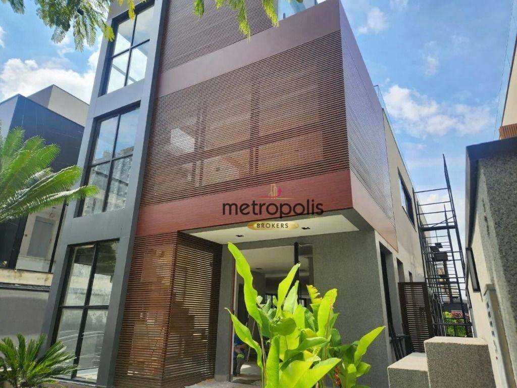 Sobrado à venda com 5 quartos, 760m² - Foto 1