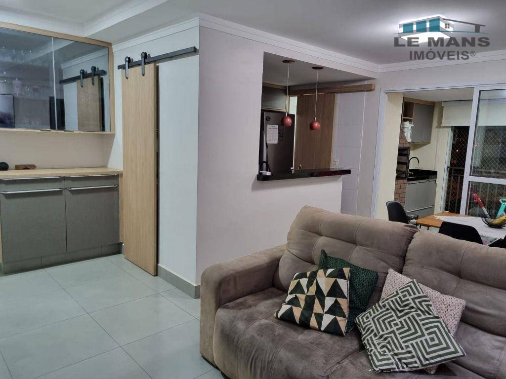 Apartamento à venda com 3 quartos, 85m² - Foto 3