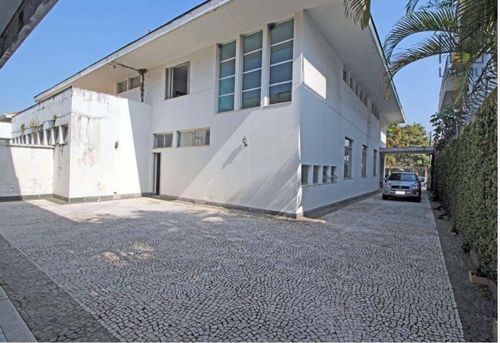 Casa para alugar com 5 quartos, 1000m² - Foto 11