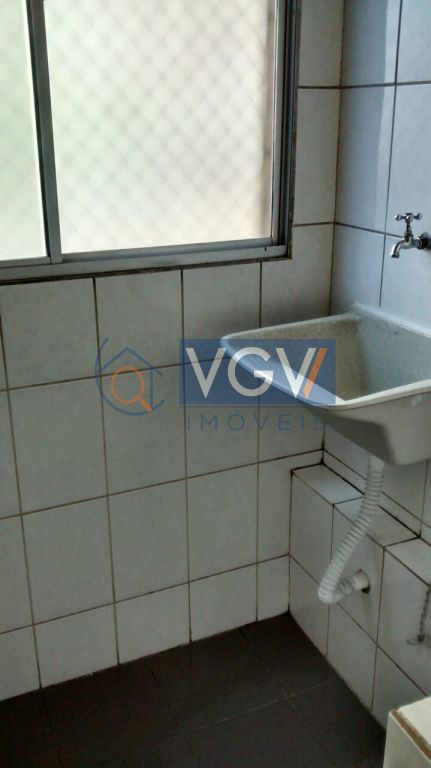 Apartamento à venda e aluguel com 2 quartos, 50m² - Foto 14