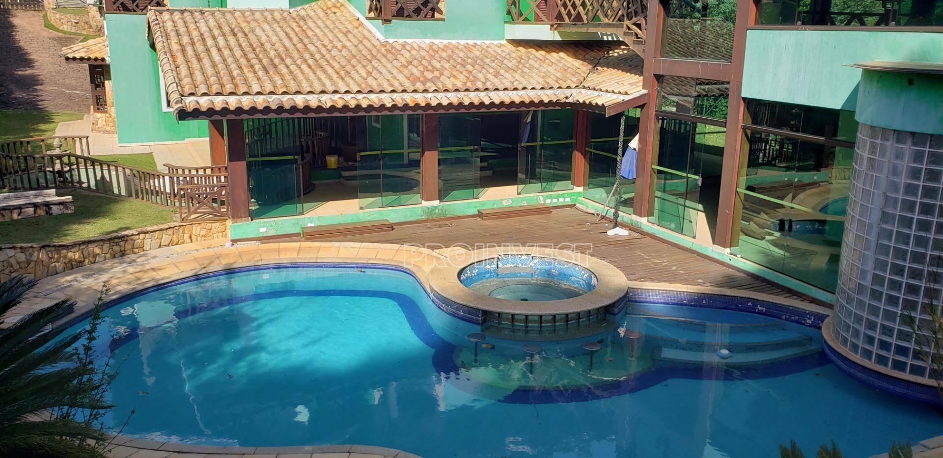 Casa de Condomínio à venda com 4 quartos, 460m² - Foto 2