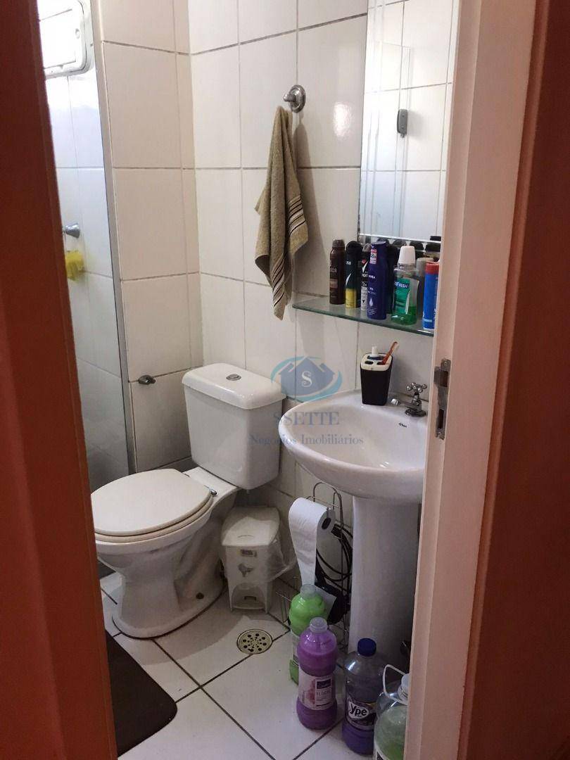 Apartamento à venda com 2 quartos, 48m² - Foto 4