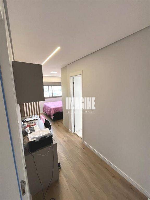 Apartamento à venda com 3 quartos, 121m² - Foto 7