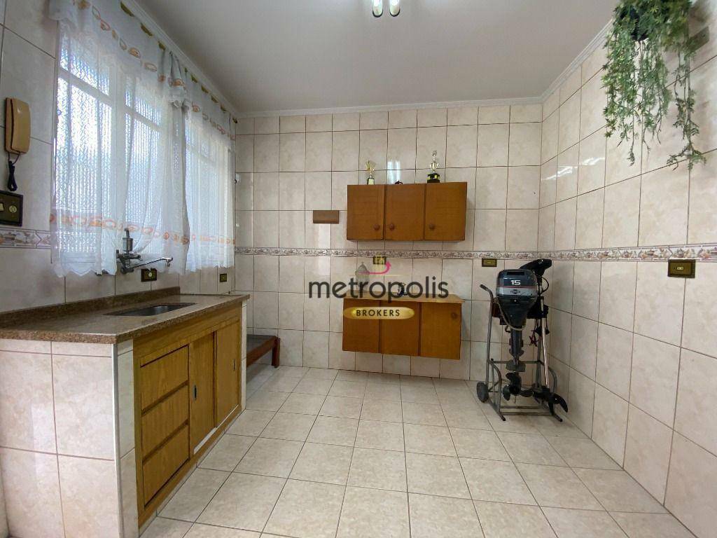 Sobrado à venda com 3 quartos, 200m² - Foto 8