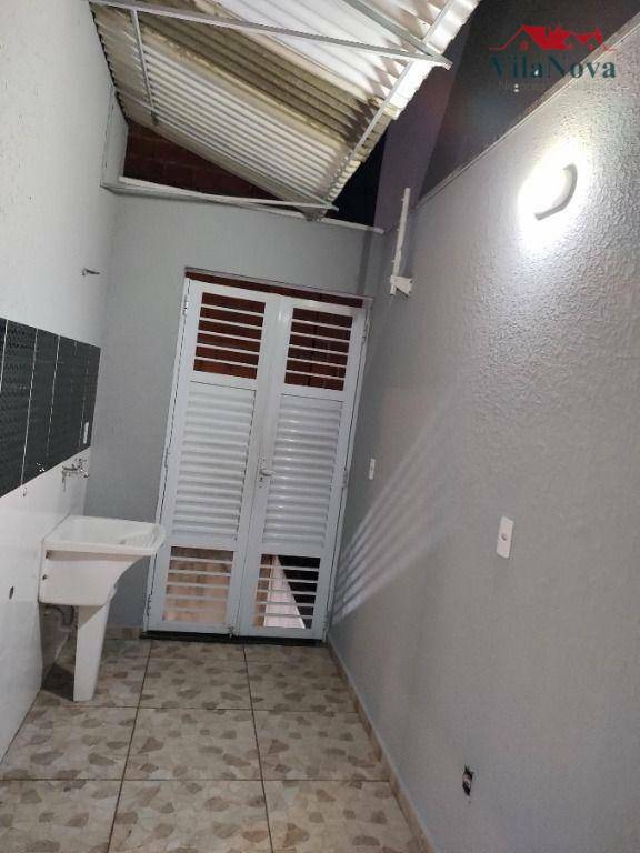 Casa à venda com 3 quartos, 212m² - Foto 5