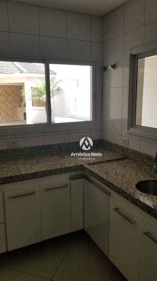 Casa à venda e aluguel com 3 quartos, 340m² - Foto 14