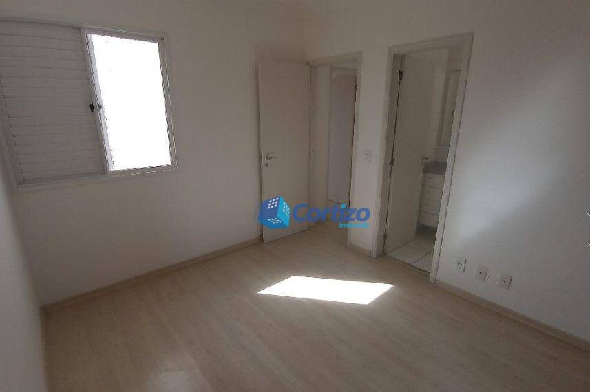 Apartamento à venda com 3 quartos, 74m² - Foto 14