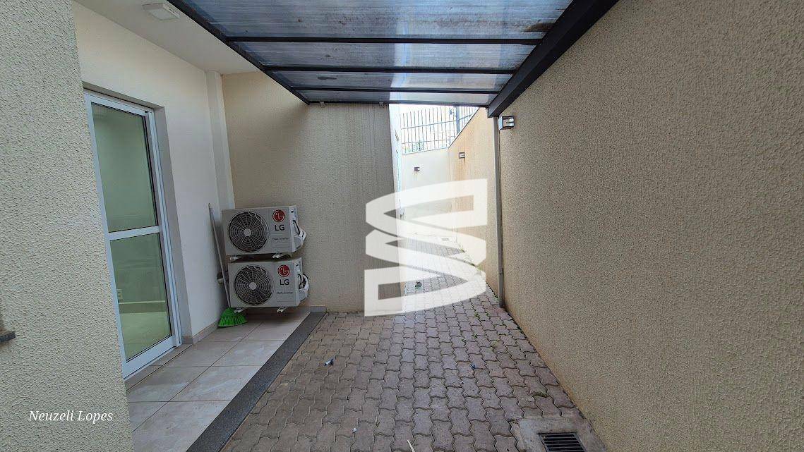 Apartamento à venda com 2 quartos, 76m² - Foto 4