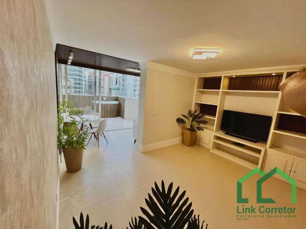 Apartamento para alugar com 2 quartos, 110m² - Foto 1