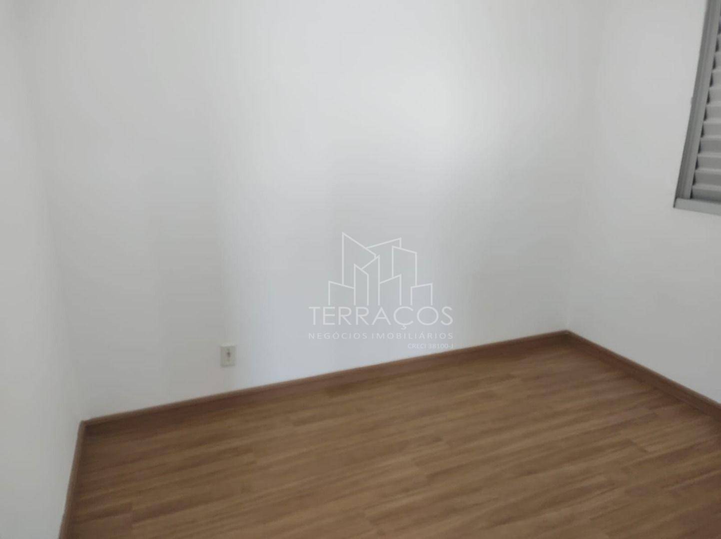 Apartamento à venda com 2 quartos, 44m² - Foto 18