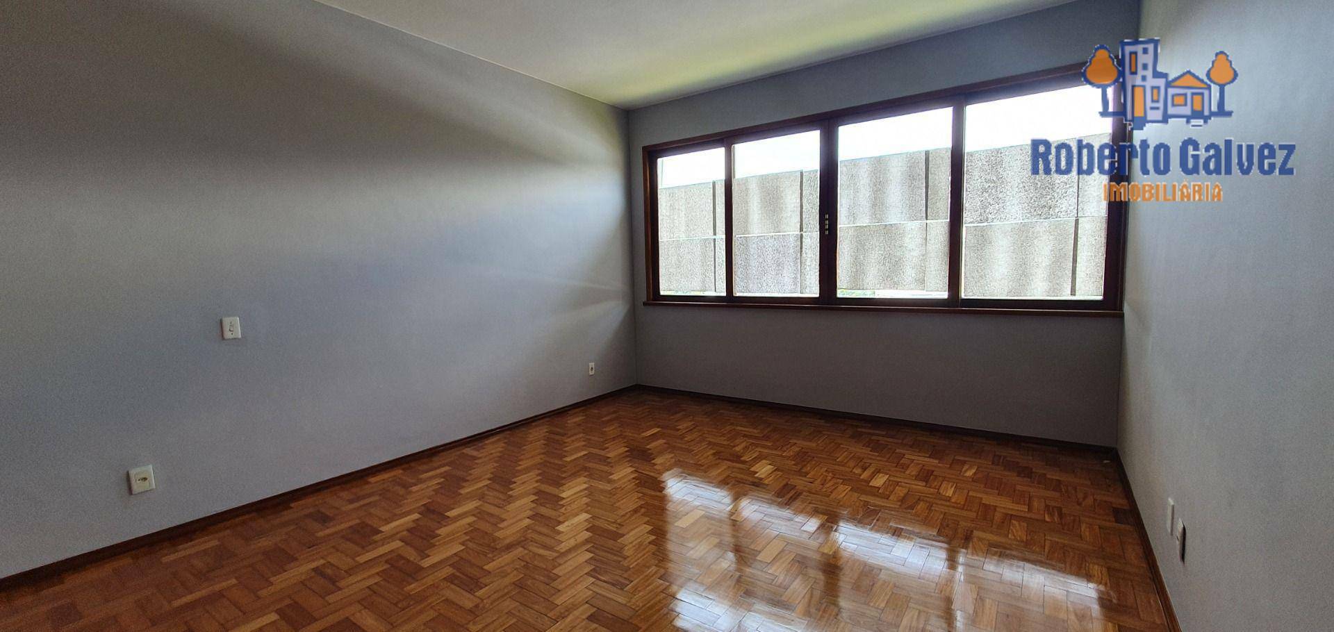 Casa à venda com 4 quartos, 281m² - Foto 24