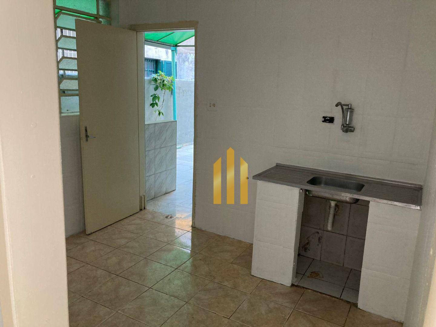 Apartamento para alugar com 3 quartos, 85m² - Foto 15