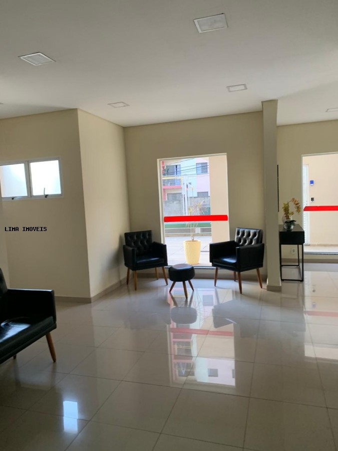 Apartamento para alugar com 2 quartos, 68m² - Foto 13