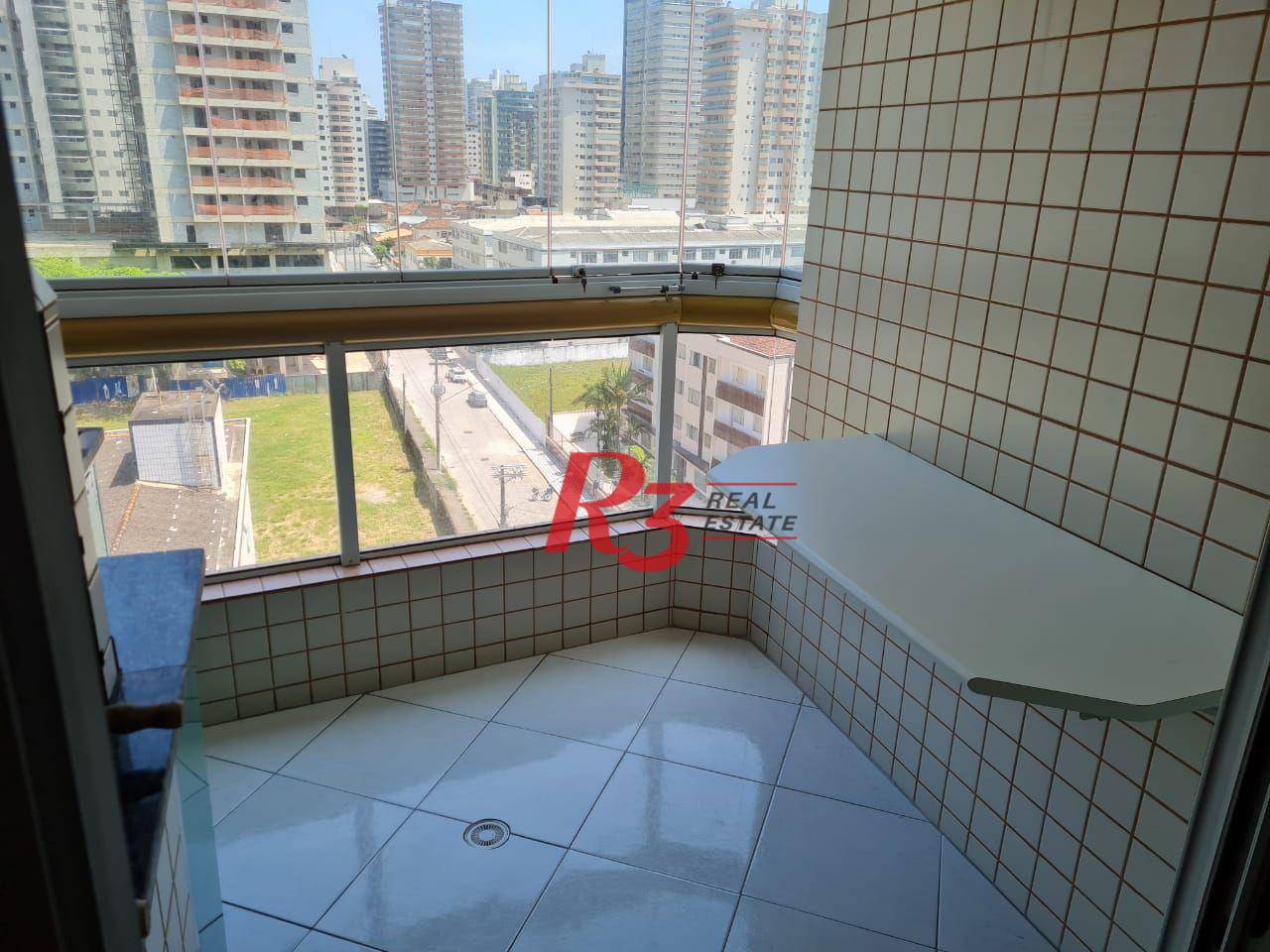 Apartamento à venda com 2 quartos, 68m² - Foto 9