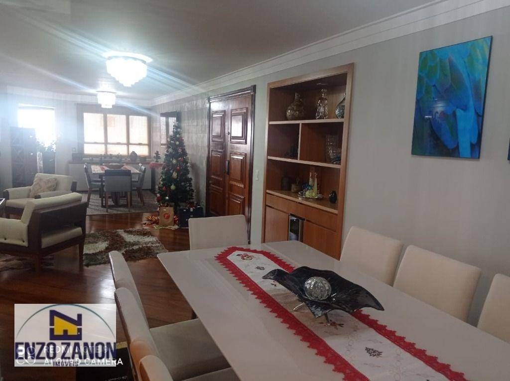 Apartamento à venda com 4 quartos, 234m² - Foto 4