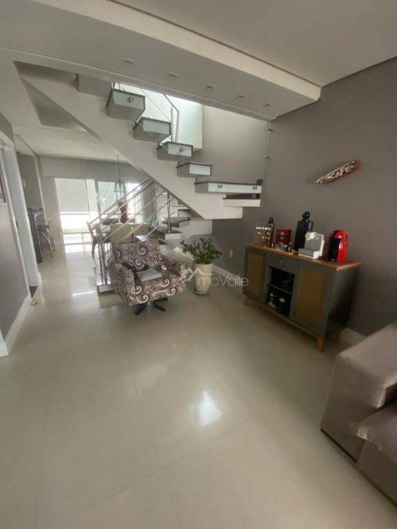 Casa de Condomínio à venda com 3 quartos, 175m² - Foto 17