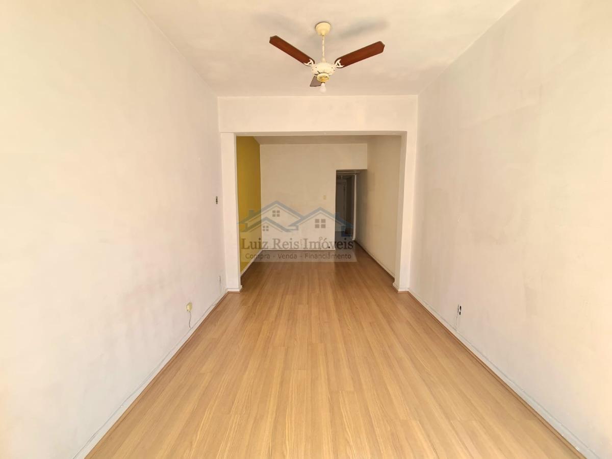 Apartamento à venda com 1 quarto, 39m² - Foto 13