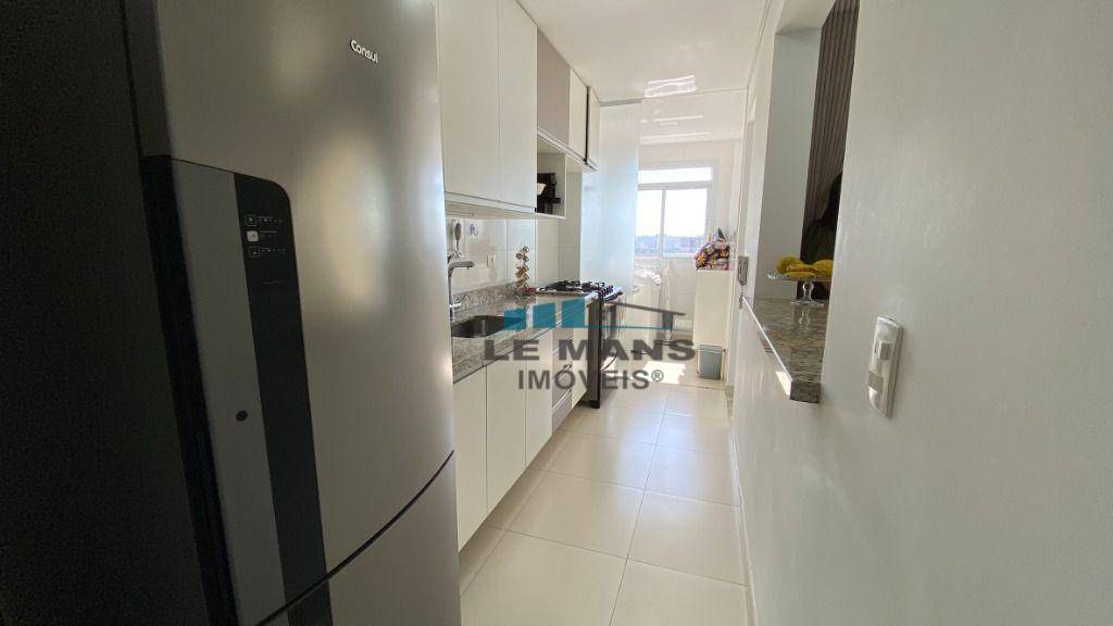 Apartamento à venda com 3 quartos, 86m² - Foto 5