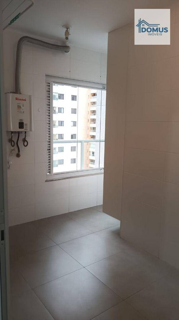 Apartamento para alugar com 2 quartos, 80m² - Foto 8