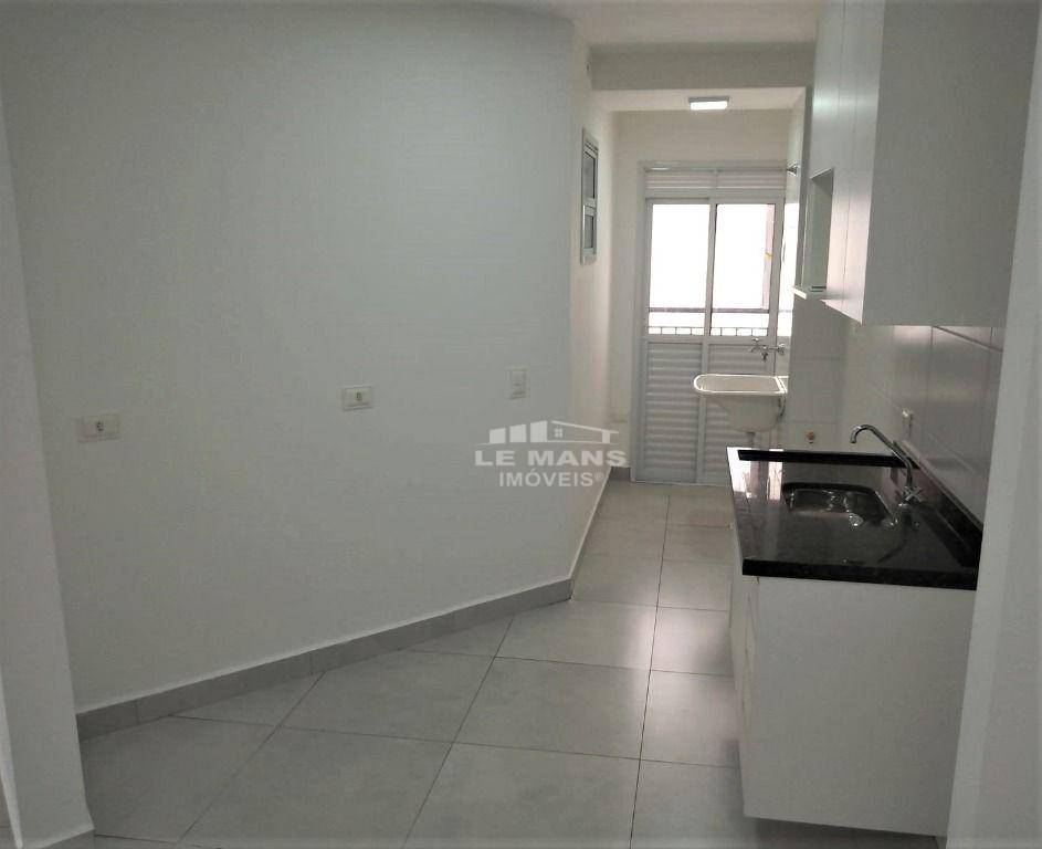 Apartamento à venda com 2 quartos, 66m² - Foto 9