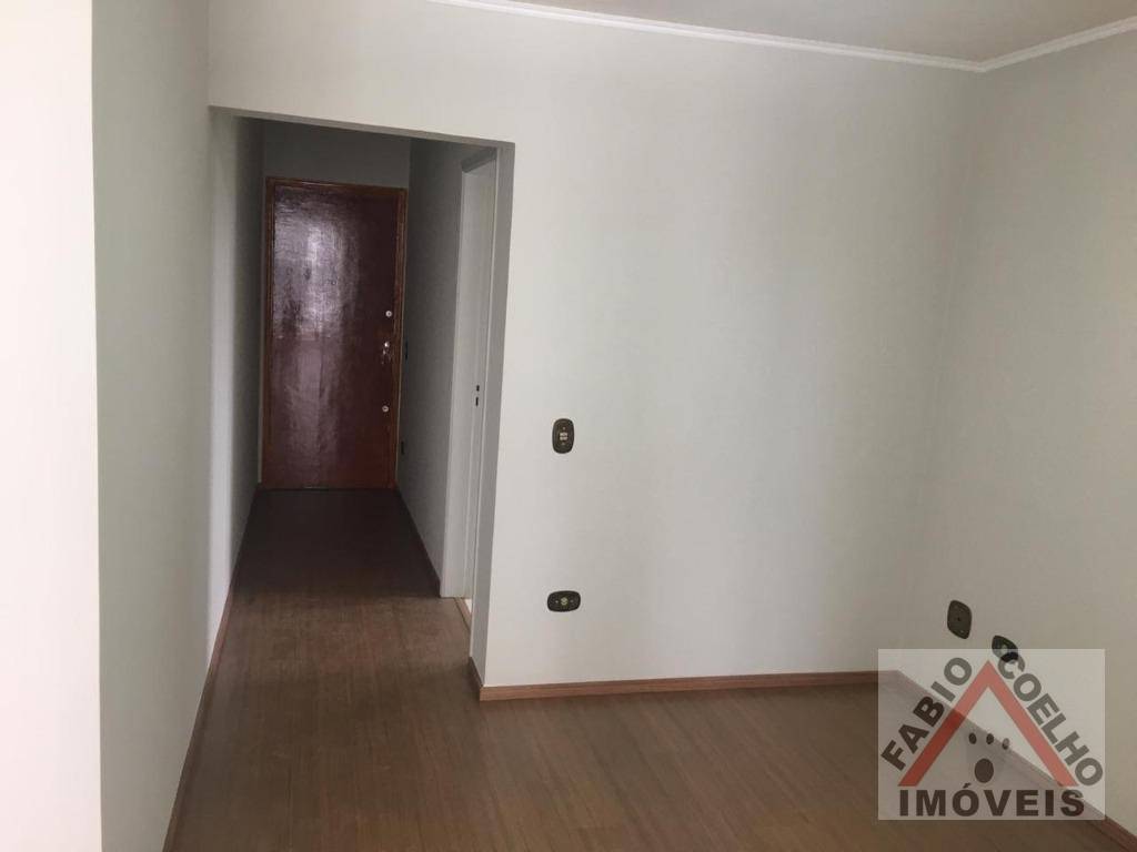 Apartamento à venda com 3 quartos, 80m² - Foto 25