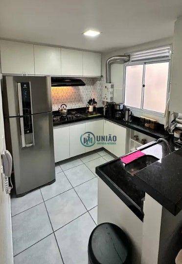 Apartamento à venda com 2 quartos, 49m² - Foto 3