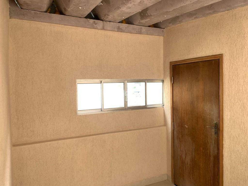 Sobrado à venda com 3 quartos, 178m² - Foto 14