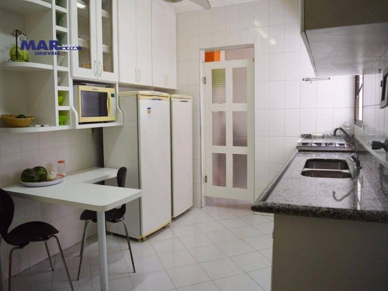 Apartamento à venda com 3 quartos, 140m² - Foto 16